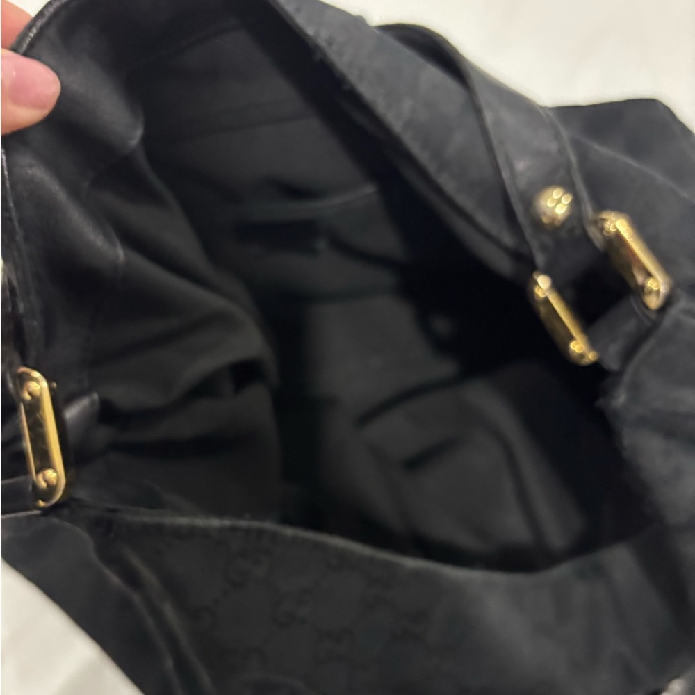 ๐ GUCCI ๐ฎ๐น Monogram GG Hobo - Picture 4 of 12